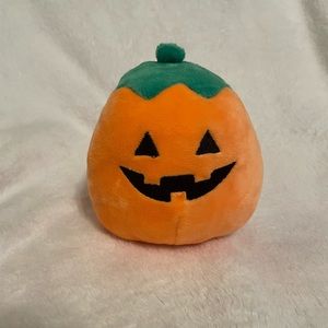 Squishmallow Paige the Jack-o-Lantern Halloween